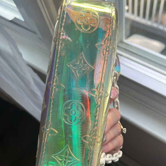 Additional photos of Volga Prism - Picture 8 of 13